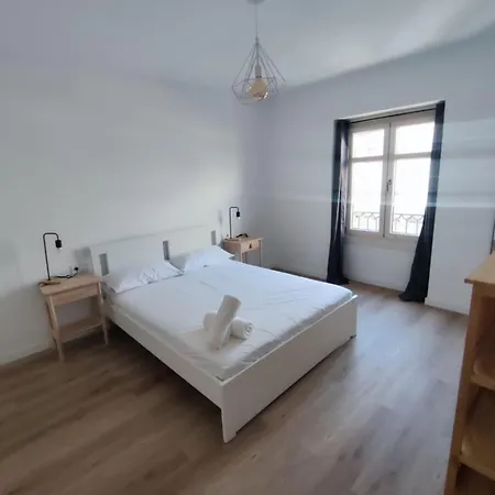 Larios Hostel