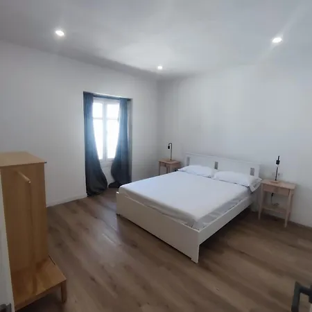 Larios Hostel